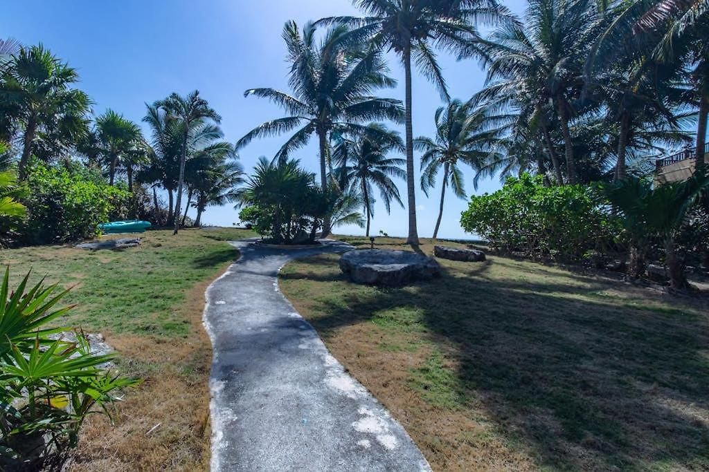 Beachfront With Private Pool Access Balcony With Ocean Views Patio - Belleza Holiday home