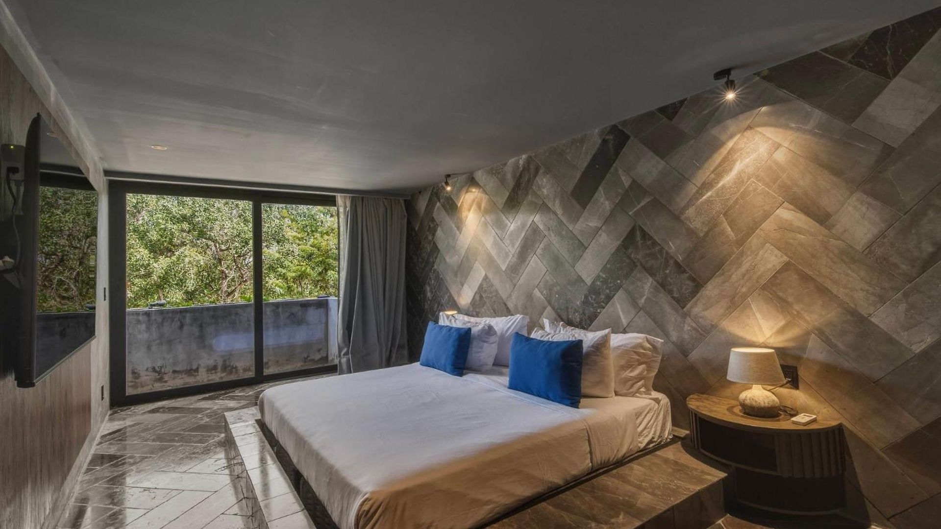 Luxury 4 Bedroom In Aldea Zama Near And Downtown With Private Pool Jacuzzi And Sauna Villa Tulum