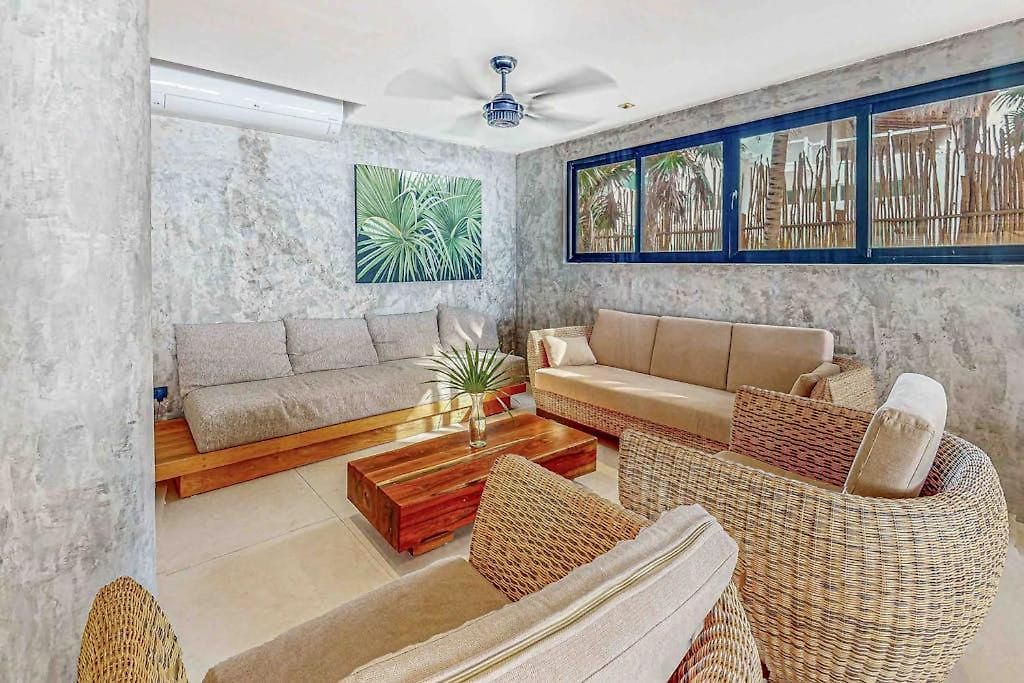 Beachfront With Private Heated Pool Jacuzzi Sauna Ocean Views & Ac - 7th Heaven