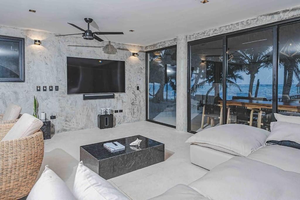 Holiday home Beachfront With Private Heated Pool Jacuzzi Sauna Ocean Views & Ac - 7th Heaven Tulum