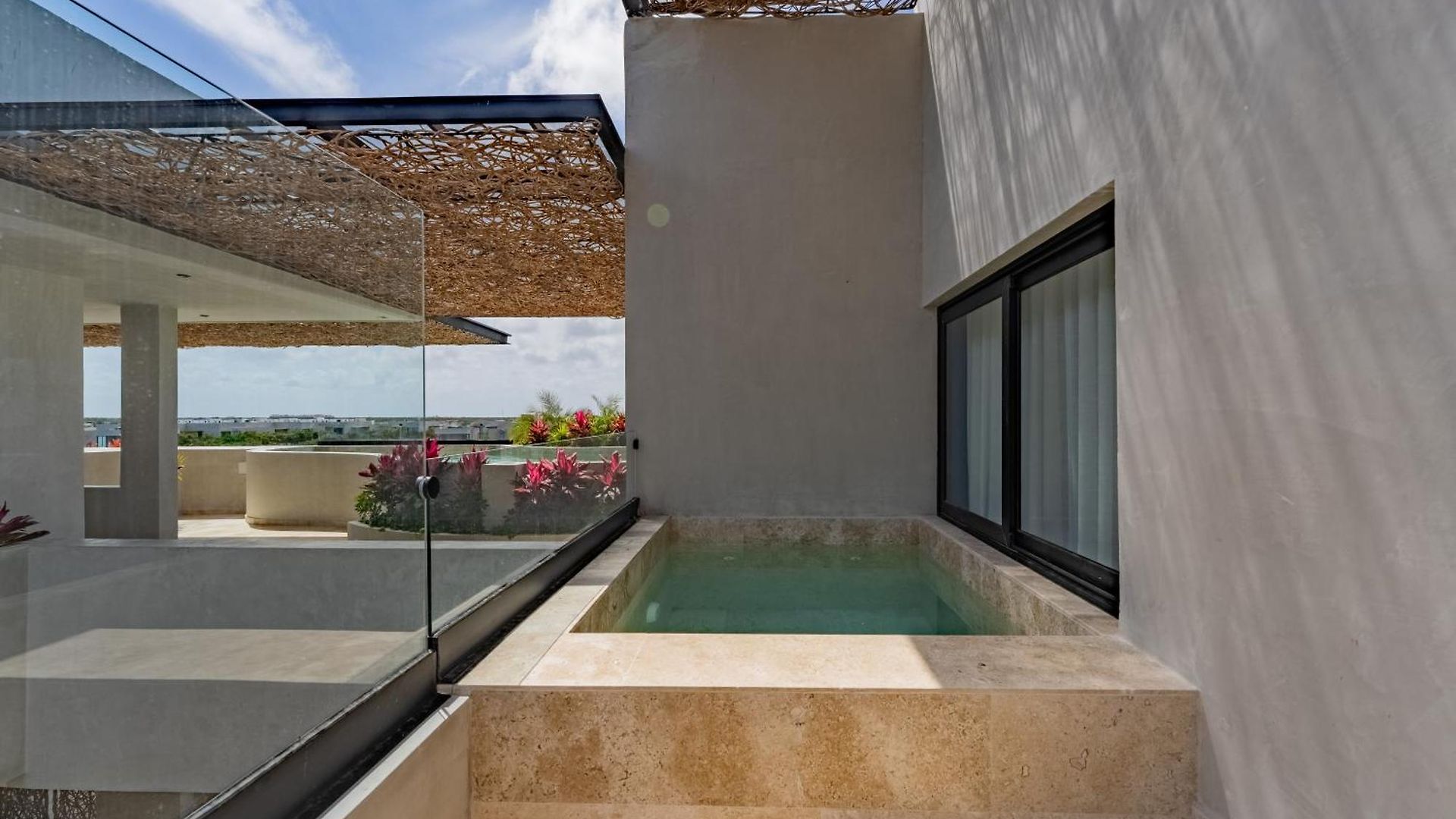 Tropical Penthouse 2br And Jacuzzi Apartment Tulum