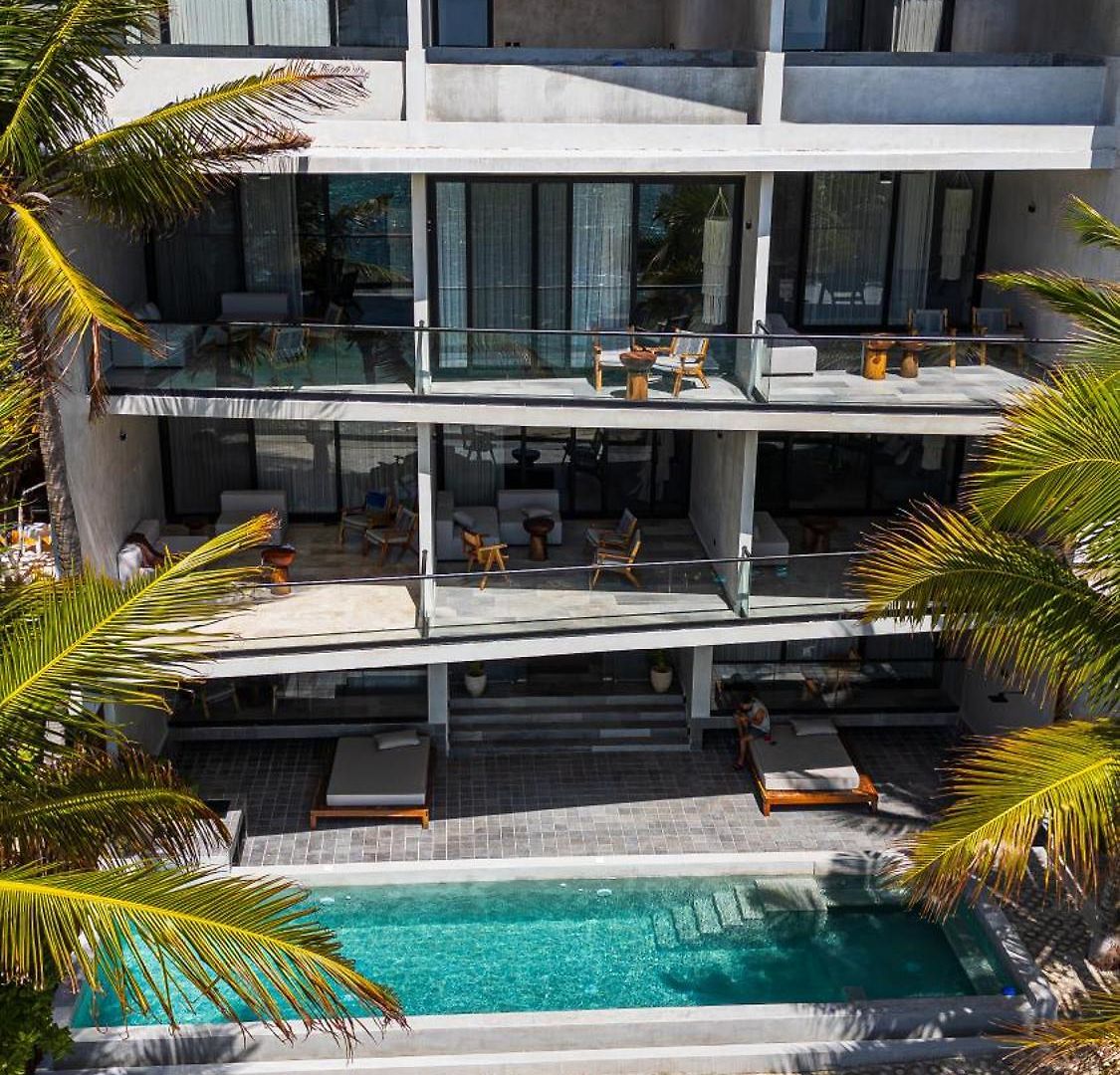 Luxury Beachfront 3br Tulum