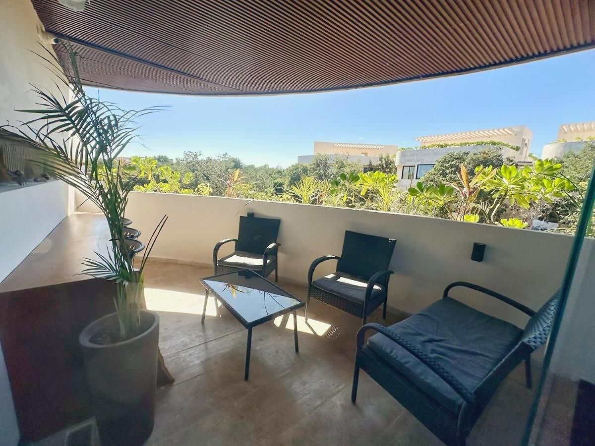 New Jungle Retreat 1br2ba Garden Private Pool Apartment *