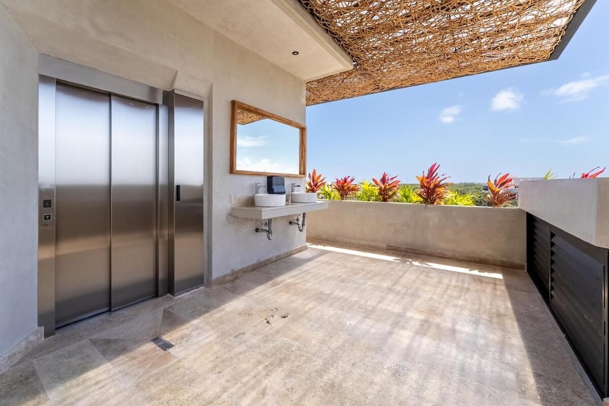 Tropical Penthouse 2br And Jacuzzi *