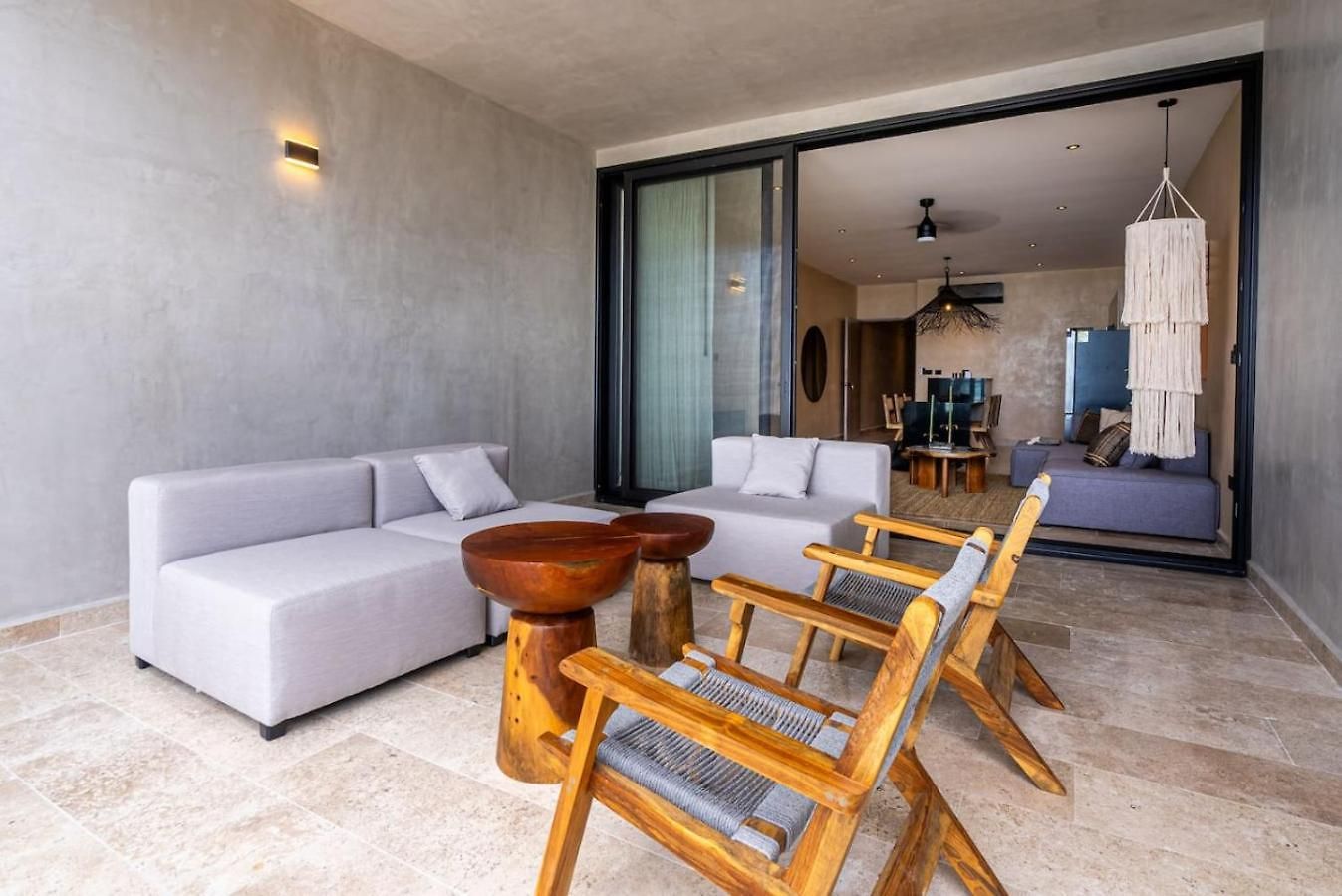 Luxury Beachfront 3br Apartment *