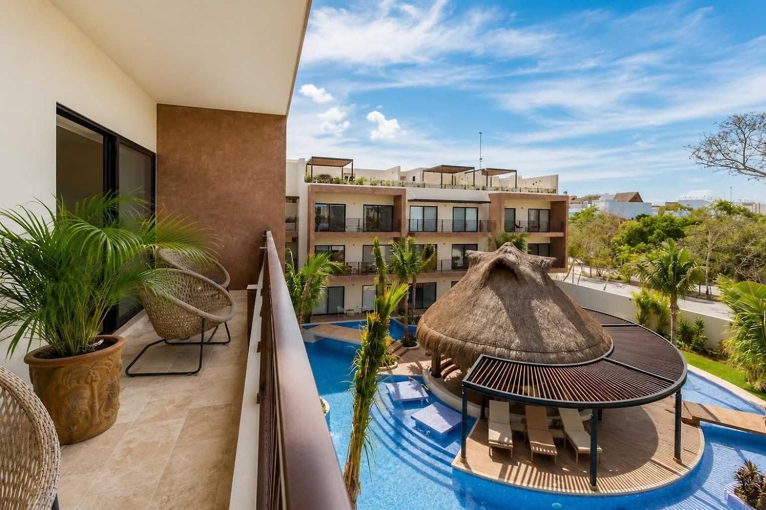 Apartment Penthouse 3br Only 1 Mile From