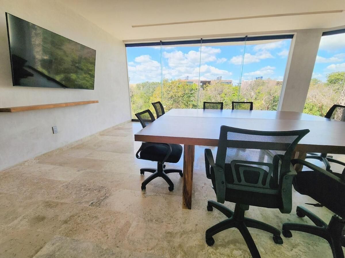 Tropical Penthouse 2br And Jacuzzi