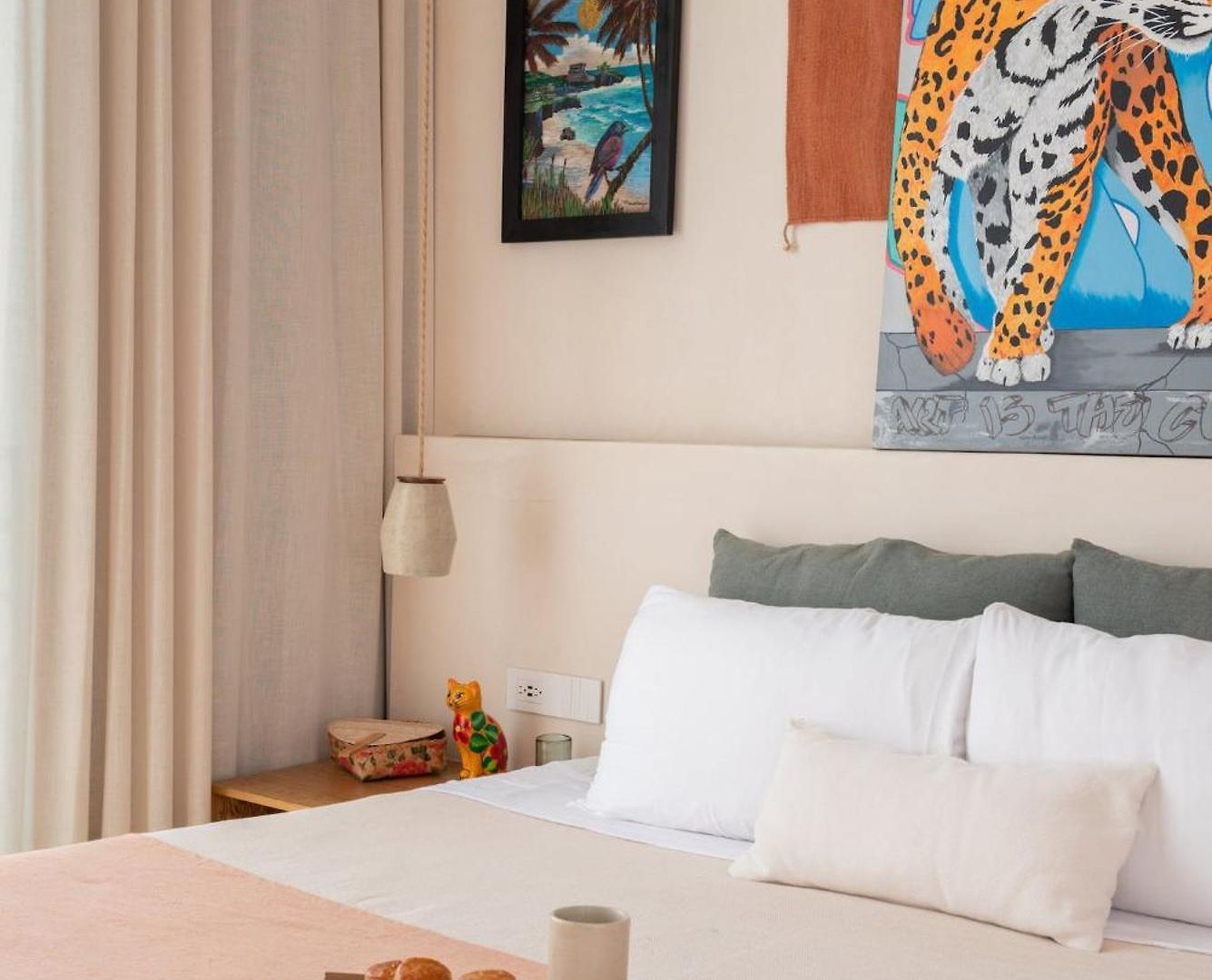 Chic Wrestaurant, Yoga, Coworking Areas