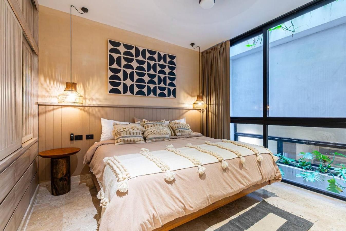 Luxury Beachfront 3br Apartment Tulum