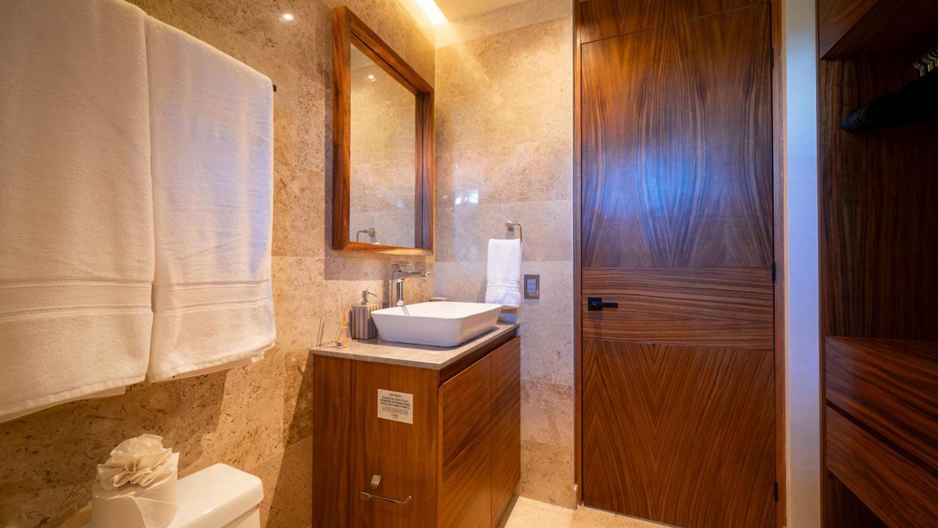 Modern Loft, Private Pool And Gym Intulum Apartment *