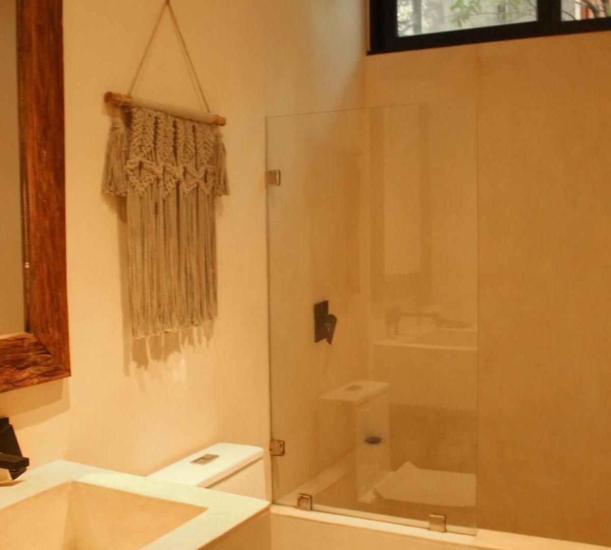 1 Bed Private Balcony *