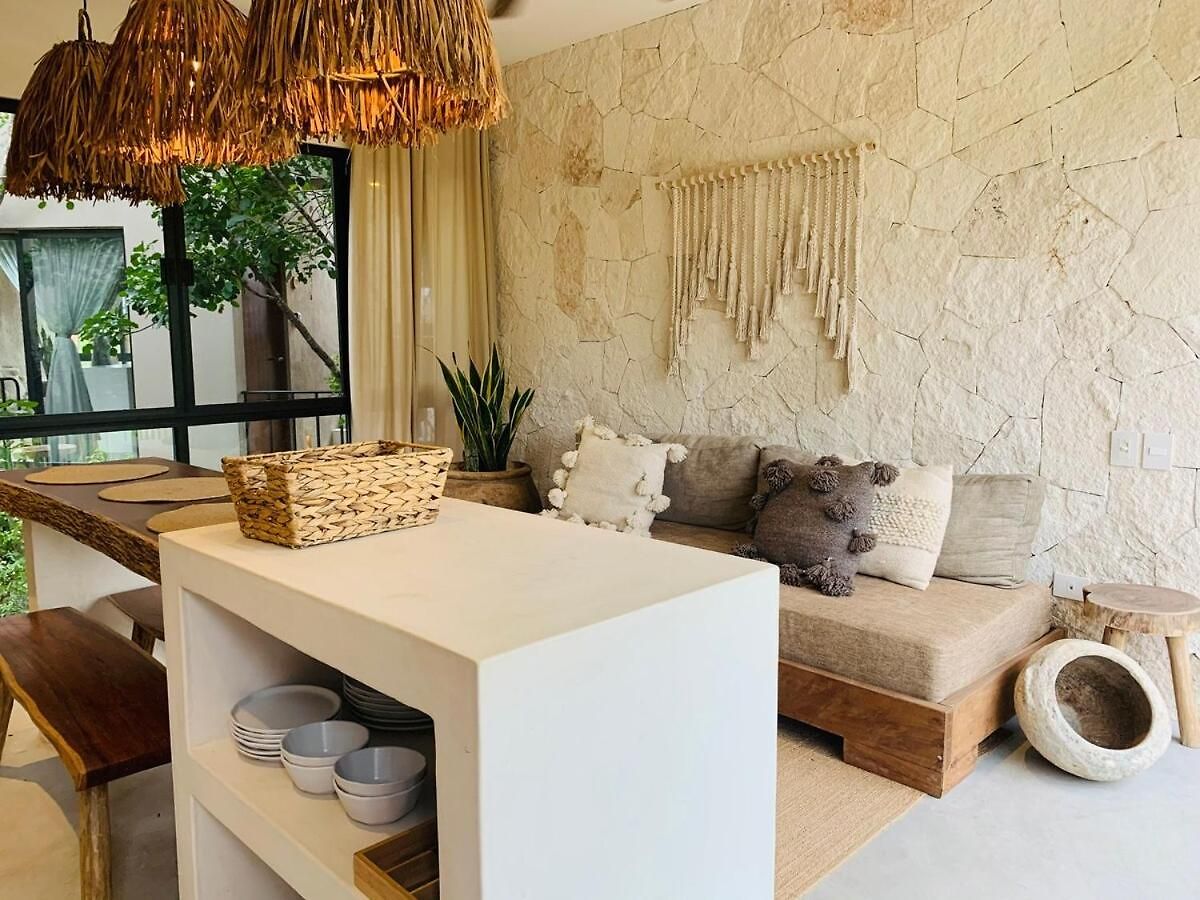Modern Retreat Rooftop Pool Tulum