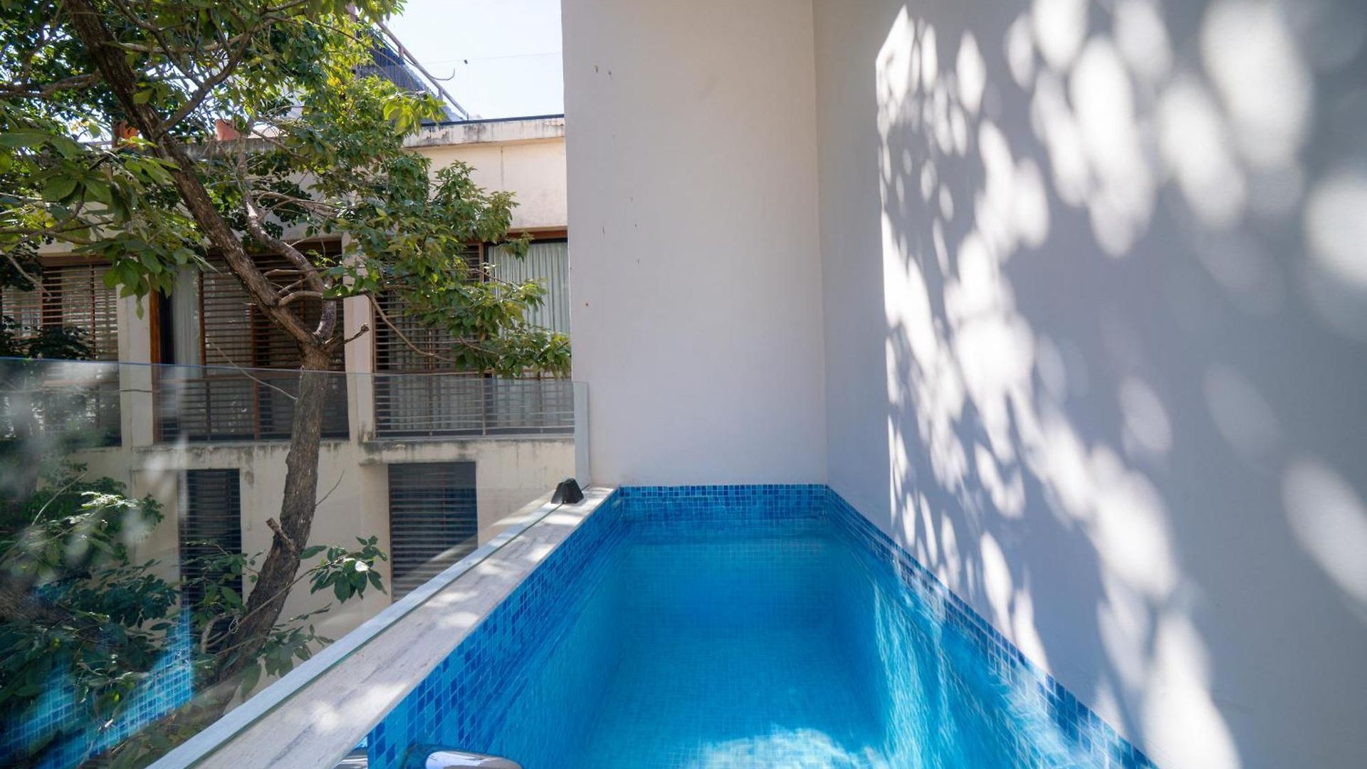 Apartment Modern Loft, Private Pool And Gym Intulum *