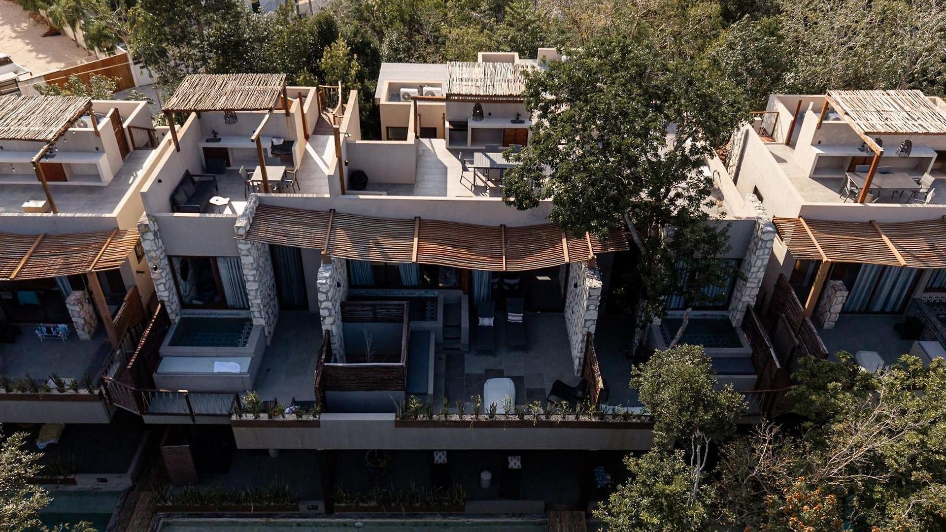 Nomad Humans Residences *