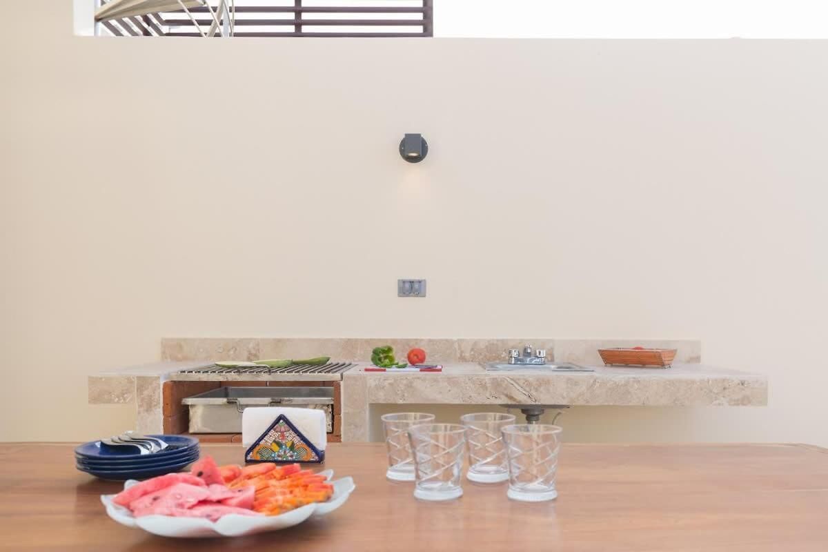 Apartment Penthouse 3br Only 1 Mile From