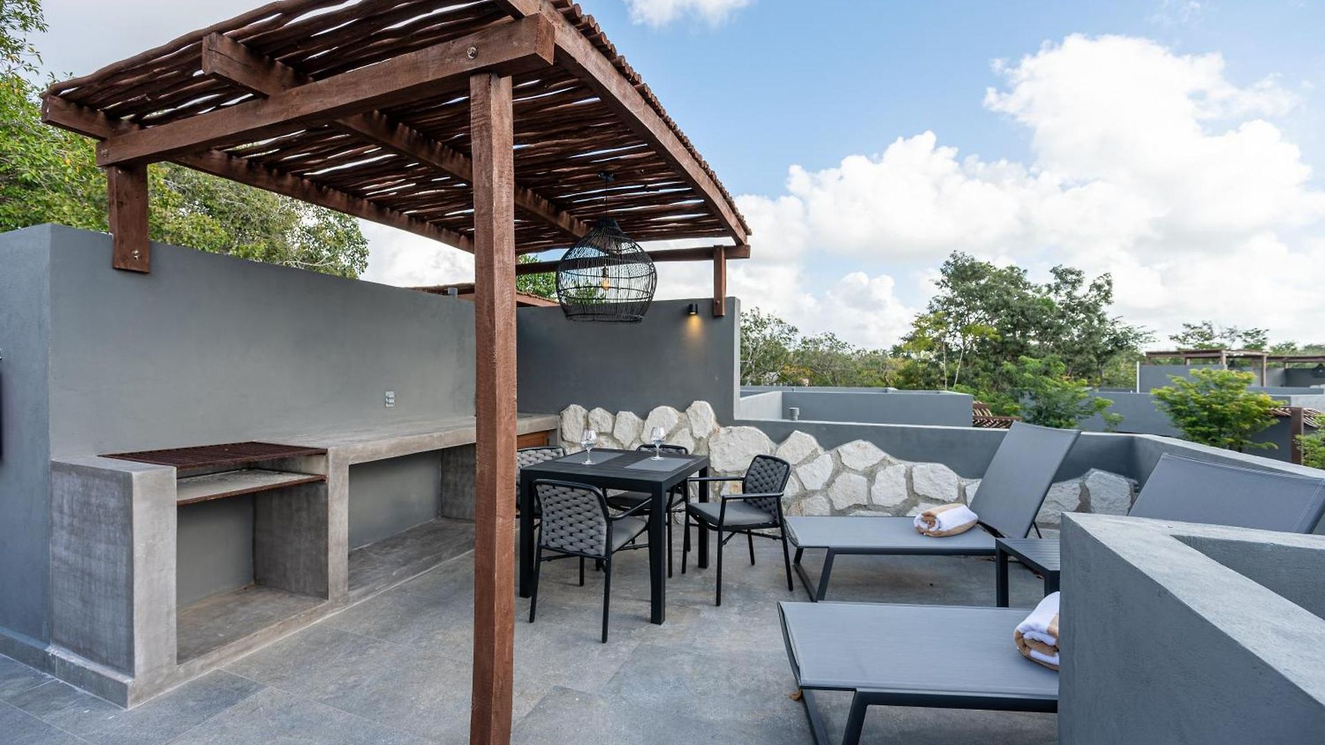 Nomad Humans Residences Apartment
