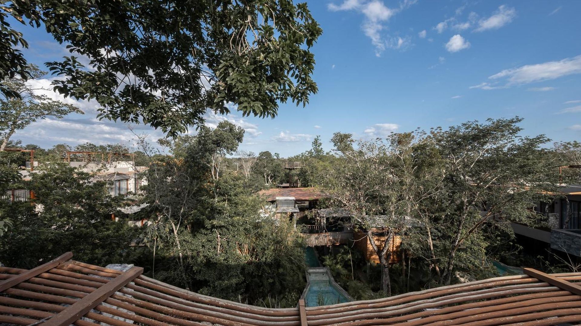Nomad Humans Residences Apartment *