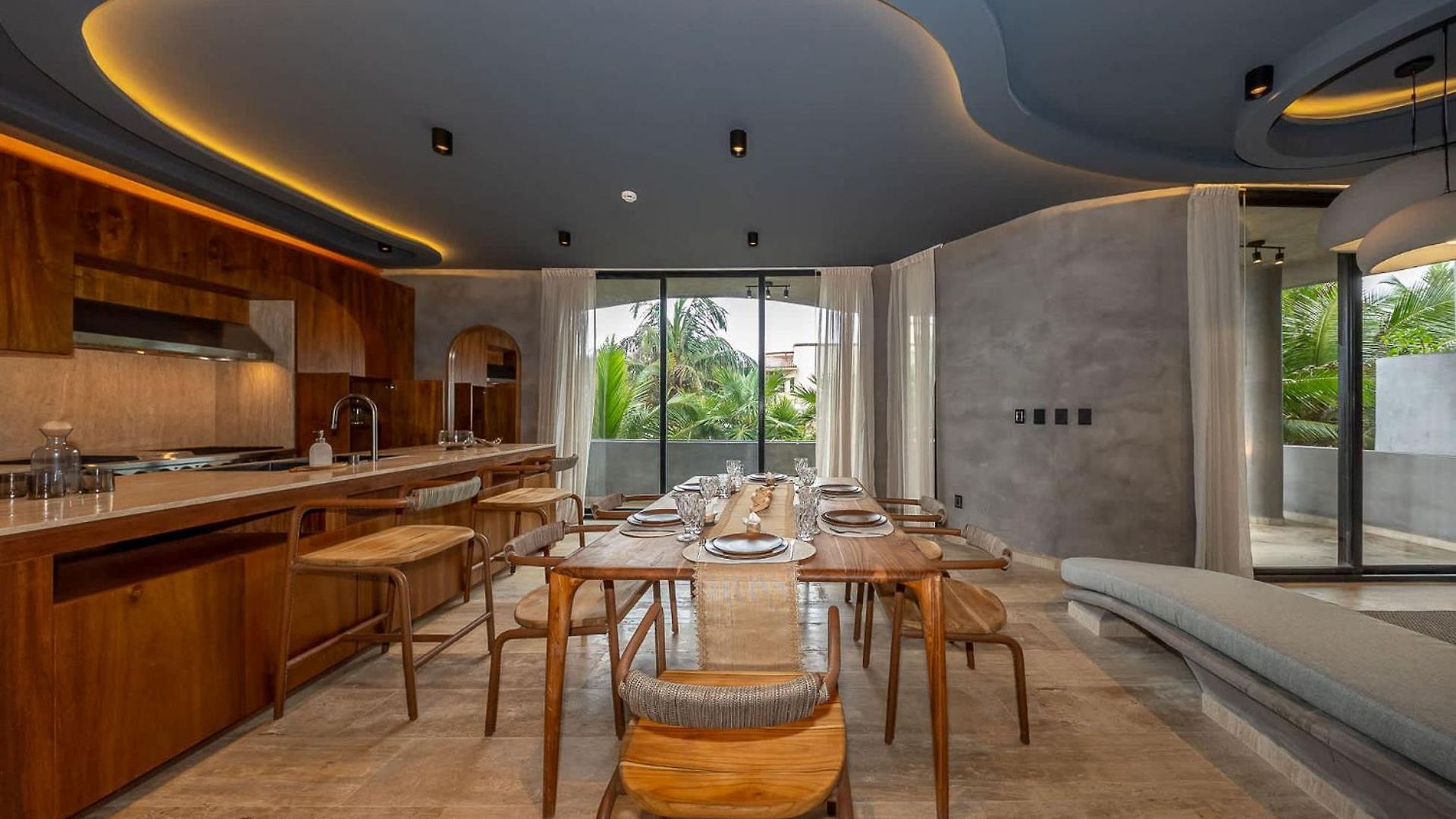 Oceanfront 4br Duplex In Maiim Tankah With Pool , & Gym Tulum