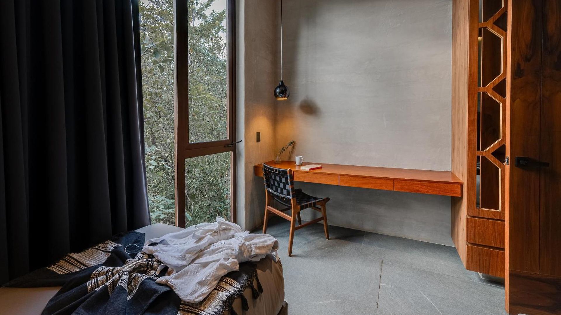 Apartment Nomad Humans Residences