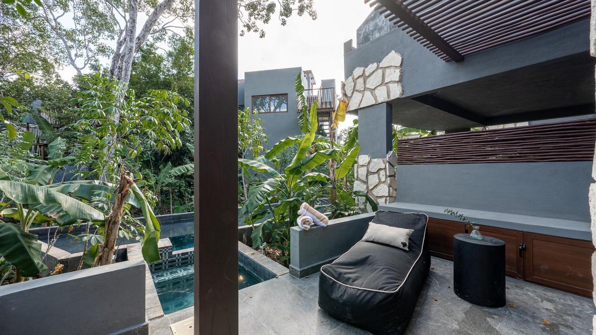 Nomad Humans Residences Apartment *
