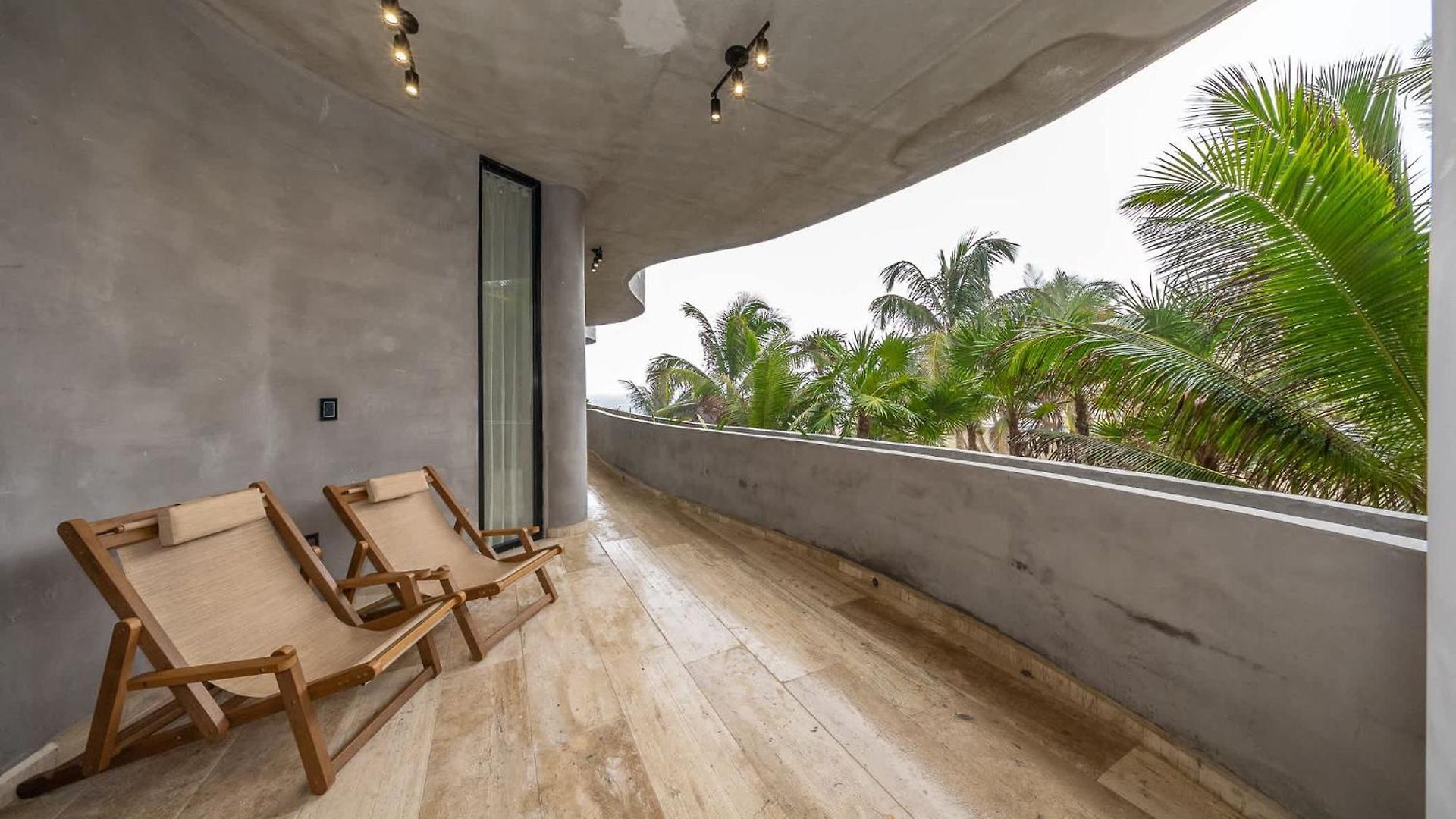 Oceanfront 4br Duplex In Maiim Tankah With Pool , & Gym Apartment Tulum