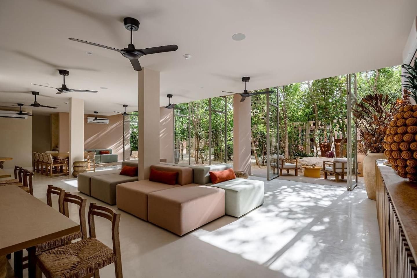Chic Wrestaurant, Yoga, Coworking Areas Apartment Tulum