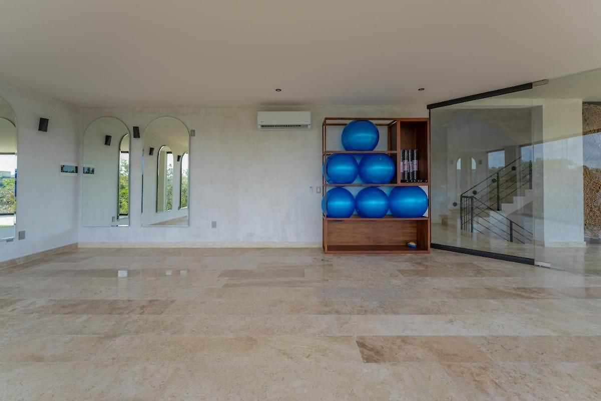 Tropical Penthouse 2br And Jacuzzi Apartment Tulum
