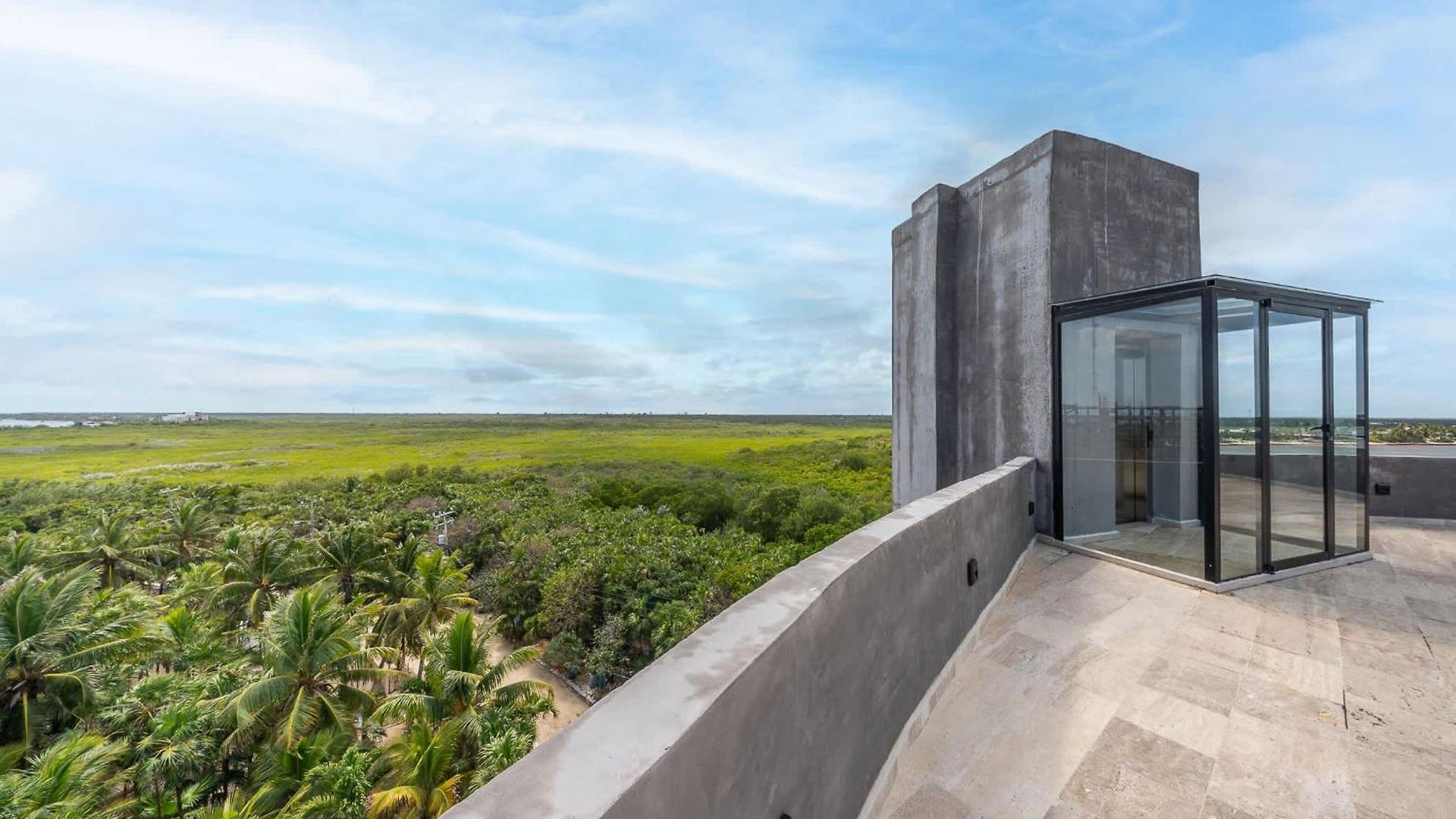 Oceanfront 4br Duplex In Maiim Tankah With Pool , & Gym Tulum