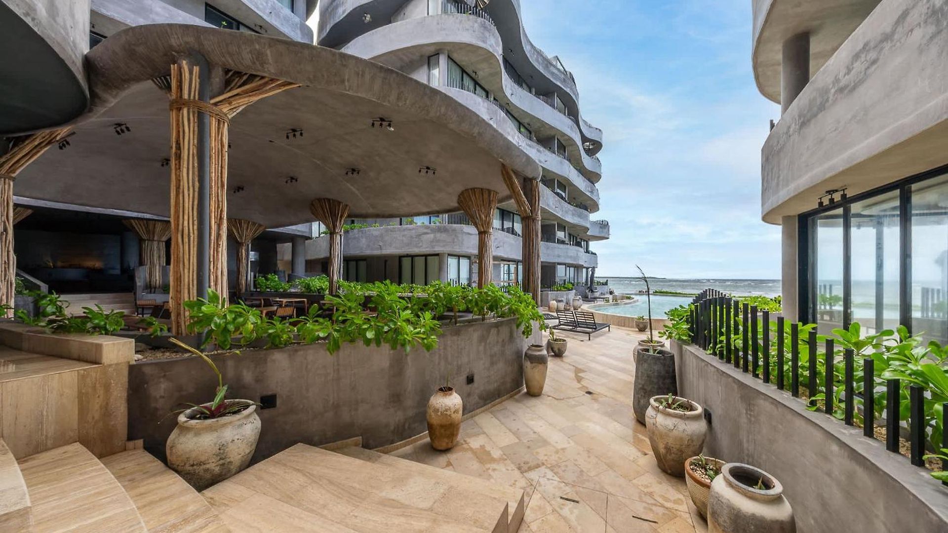 Apartment Oceanfront Luxury 3br In Tankah With Private *