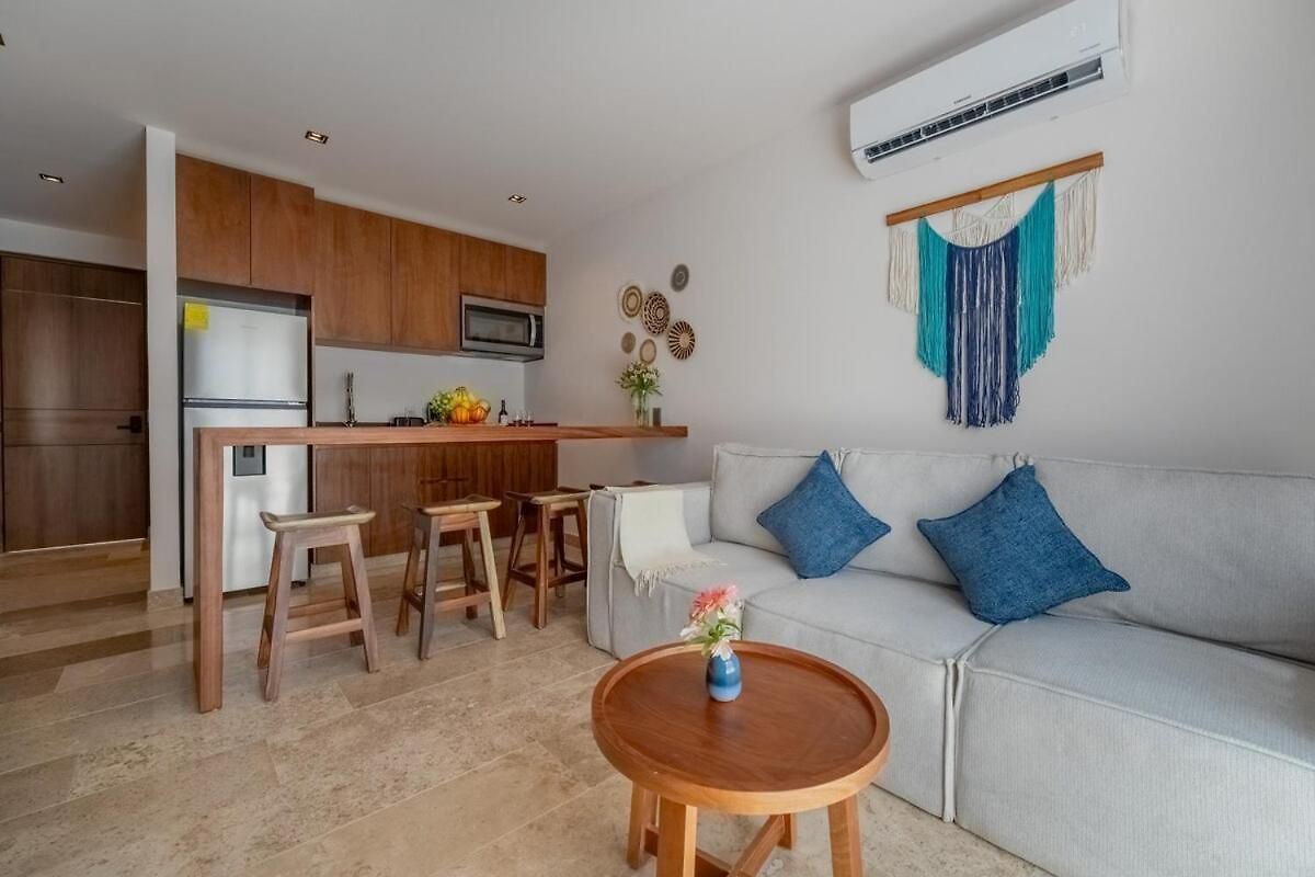 Tropical Penthouse 2br And Jacuzzi *