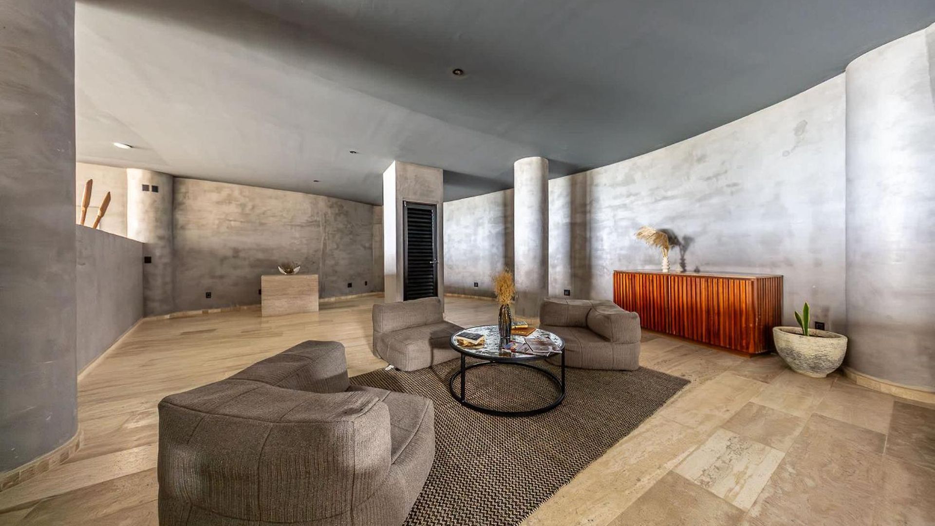 Oceanfront 4br Duplex In Maiim Tankah With Pool , & Gym Tulum
