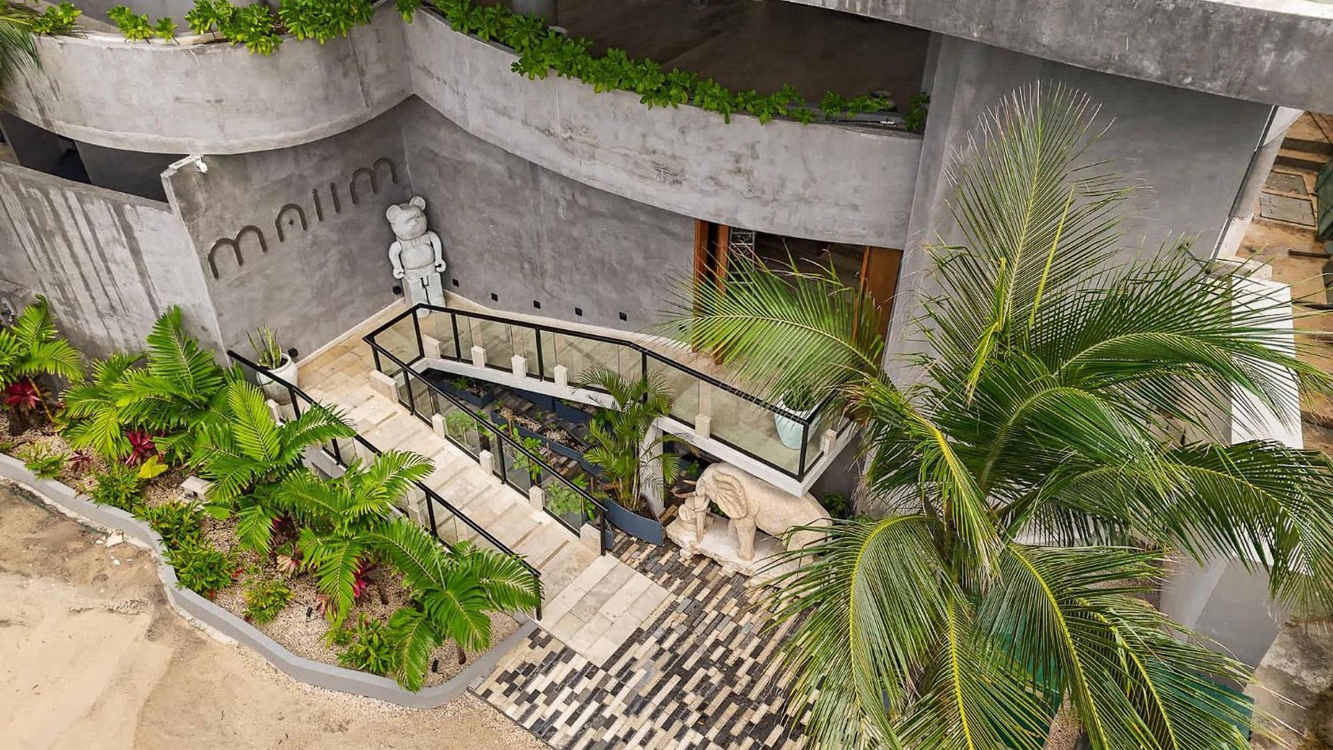 Oceanfront 4br Duplex In Maiim Tankah With Pool , & Gym Apartment