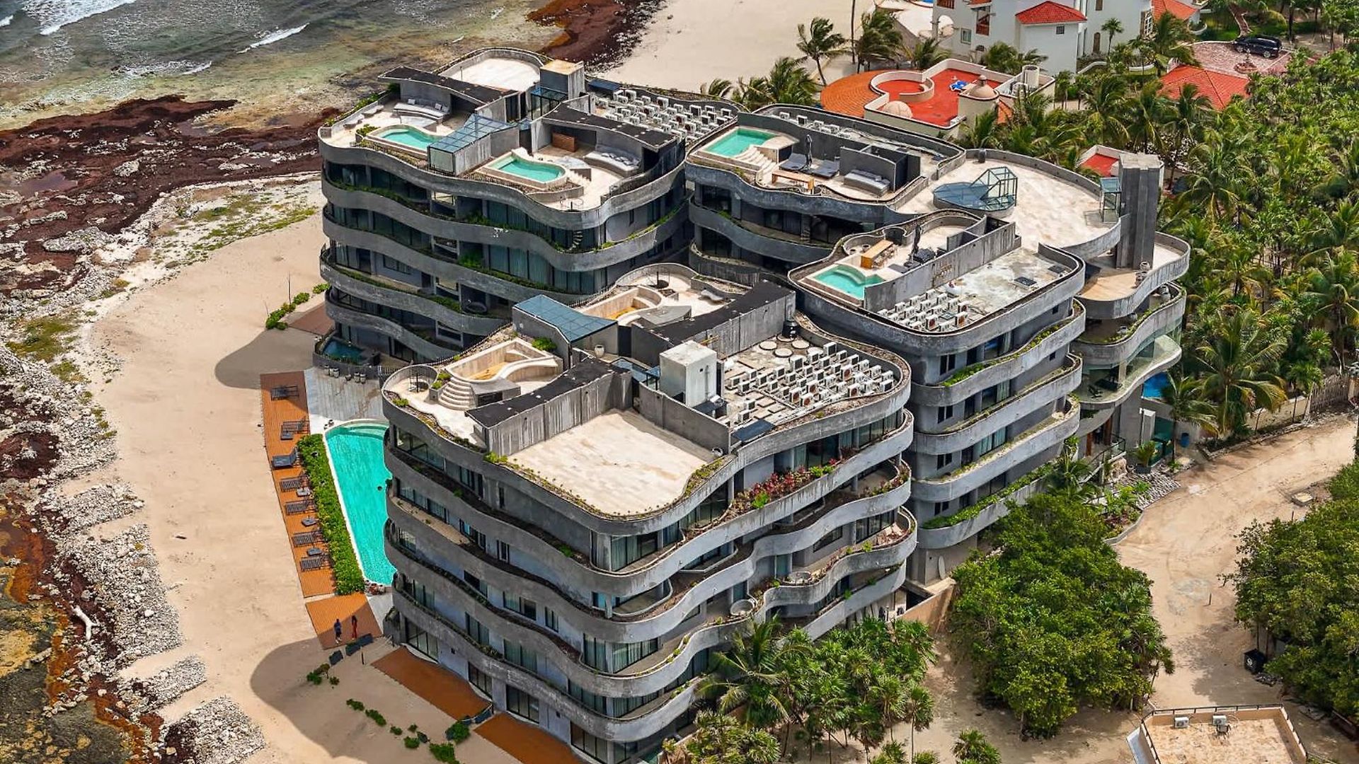 Oceanfront 4br Duplex In Maiim Tankah With Pool , & Gym Apartment Tulum