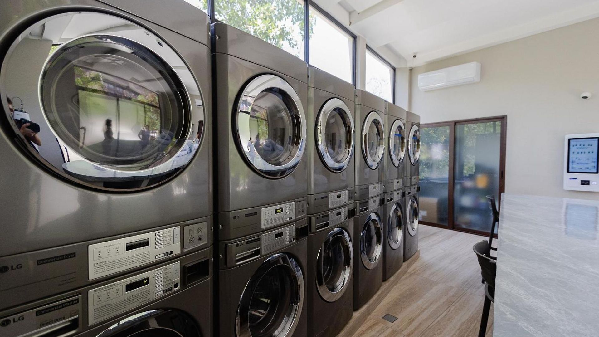 Art House - Filtered Water & 2 Free Clubs Zone Apartment *