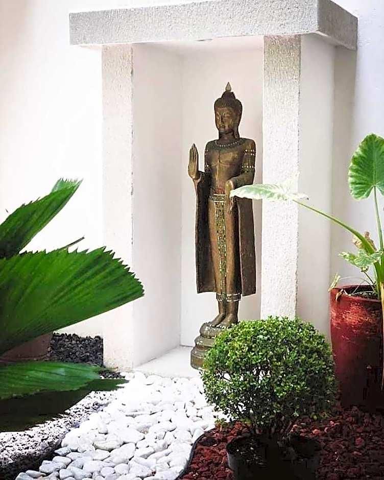 Zendero Hotel 4*