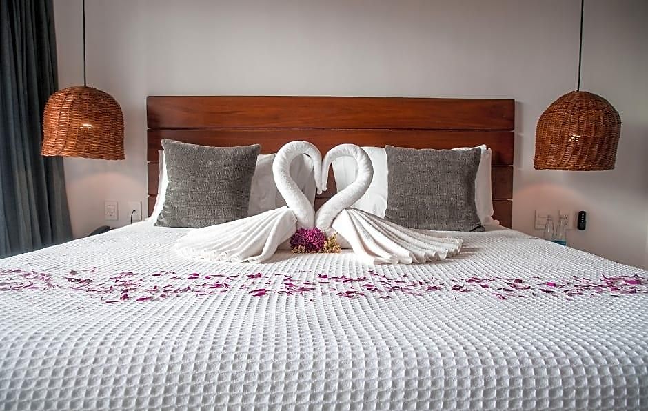 Zendero Hotel 4*