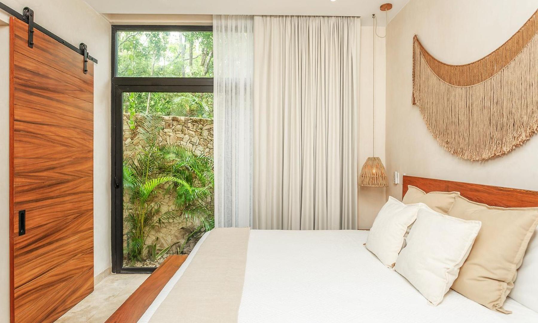 Holiday home Eco Luxury With Garden Bathtub And Private Pool