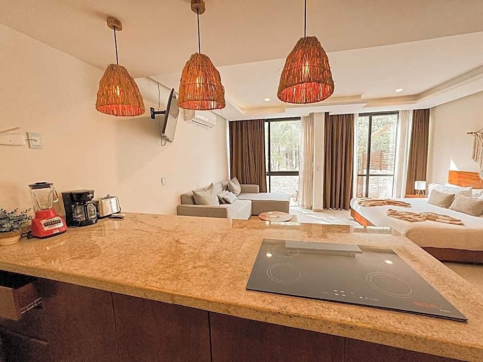 The Waves Hotel 4*