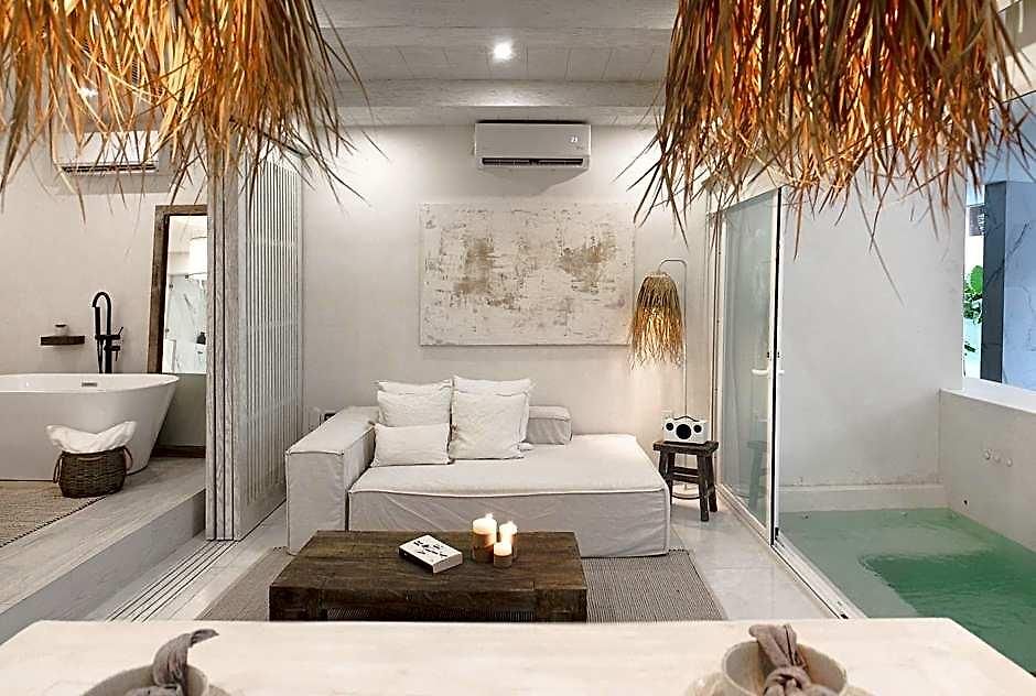 Jungle Luxe