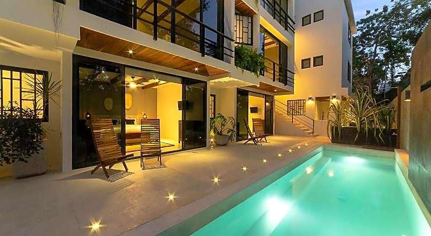 El Brujo Hotel