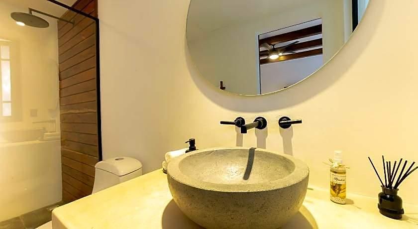 El Brujo Hotel 3*