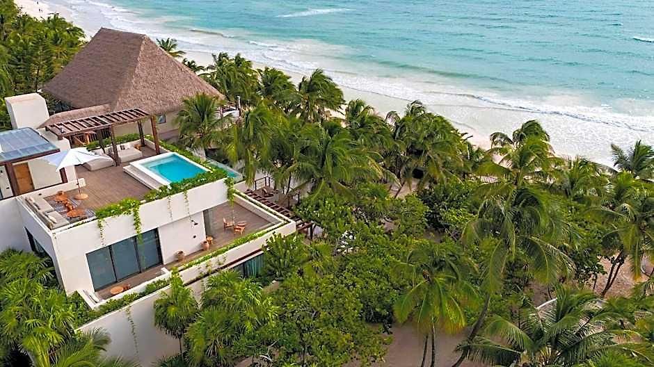 Hotel Secrets And Club (adults Only) 4*