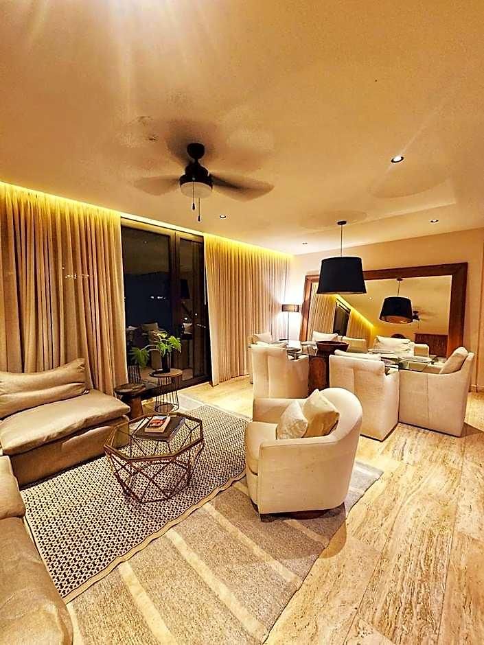 Hermoso Penthouse En Aldea Zama 3bedromm Apartment *