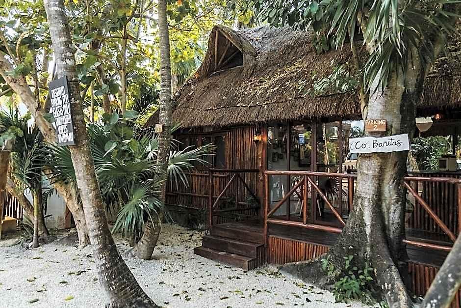Hotel Co.bañitas *