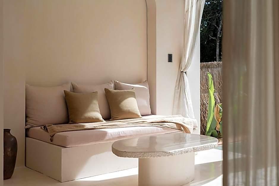 Anat Tantric Boutique Tulum