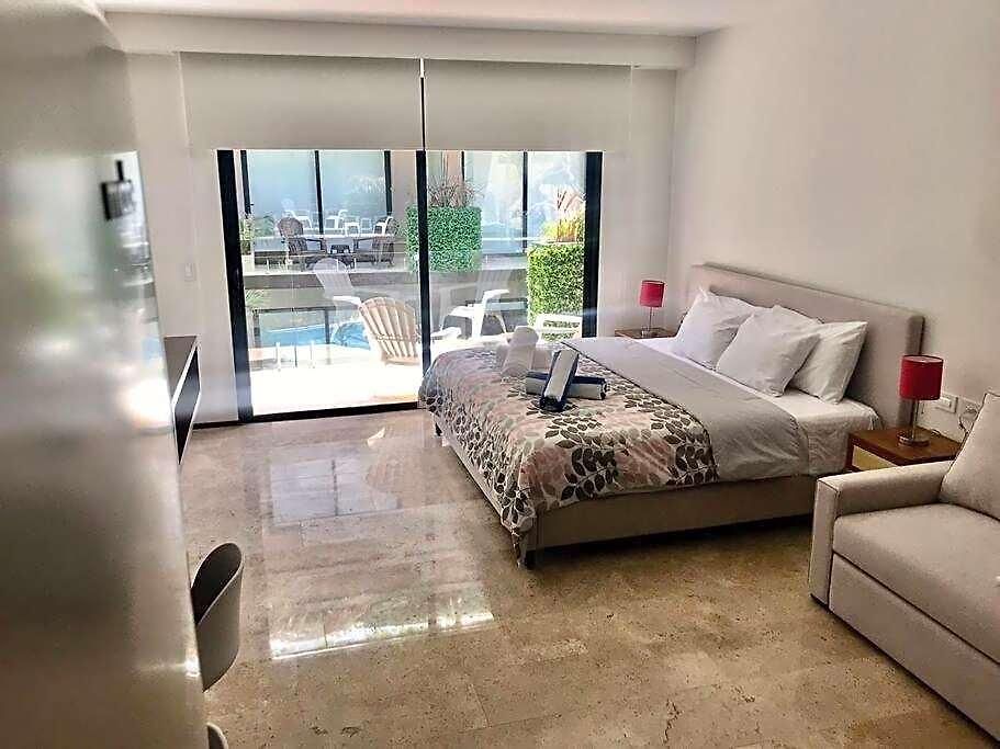 Apartment 218 Stylish Delux Fast Wifi
