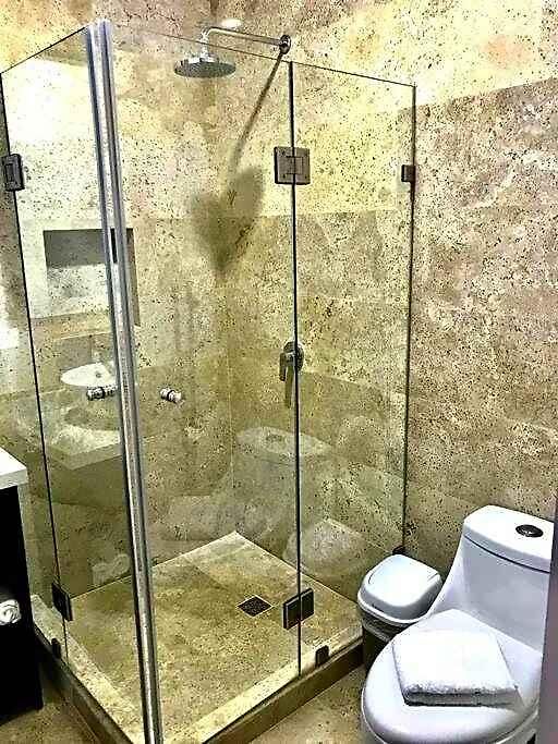 Apartment 218 Stylish Delux Fast Wifi *