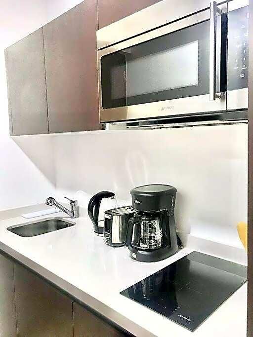 012 Modern Luxurious Wifi 100 Mb Apartment