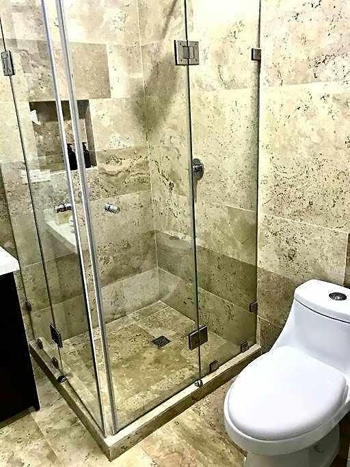012 Modern Luxurious Wifi 100 Mb *