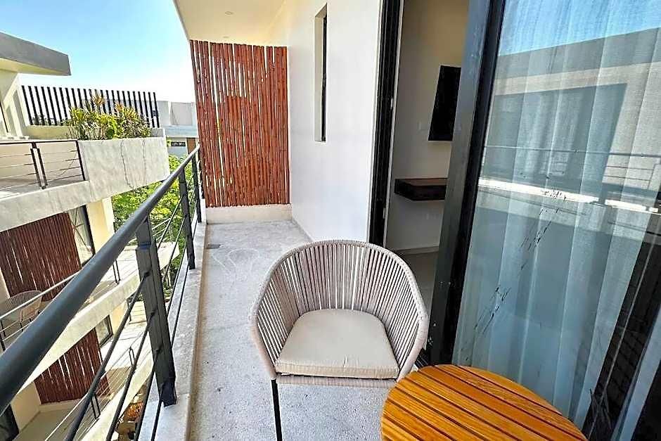 Spacious Penthouse With Pool Hotel 4*